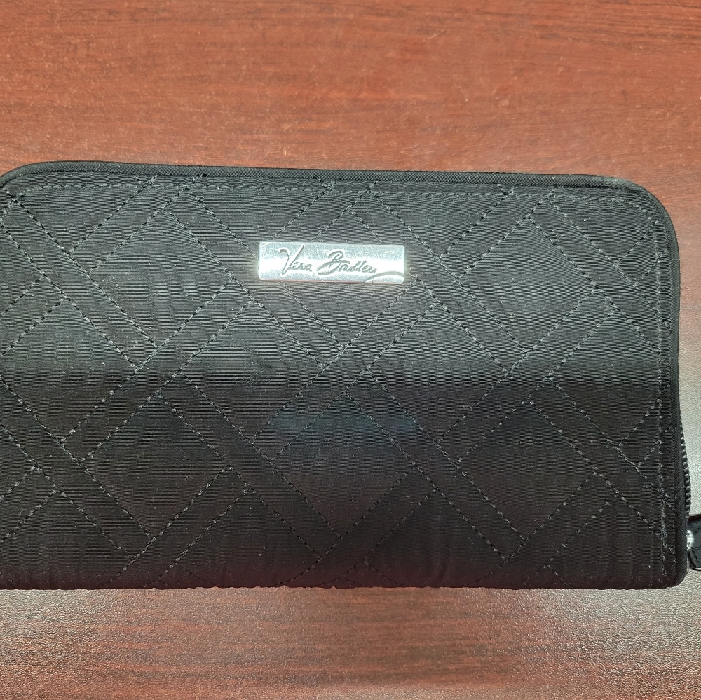 EUC Vera Bradley wallet